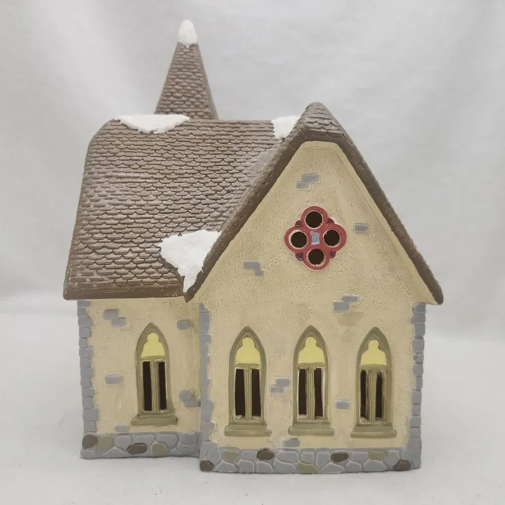 House Dept 56 Snow Village Redeemer Church Illuminated 5127-6 Retired 1988